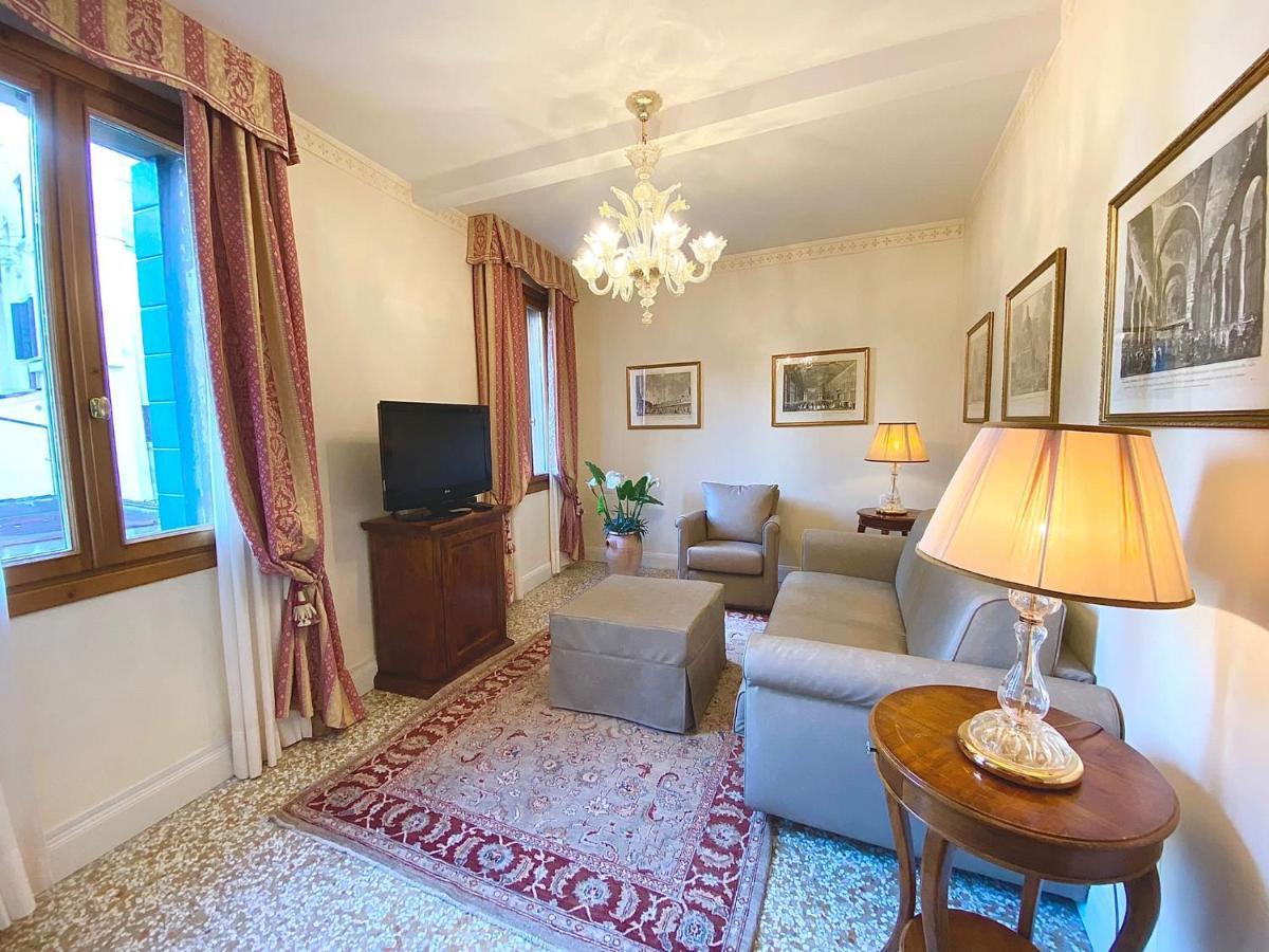 San Gregorio Venice Apartments Екстериор снимка